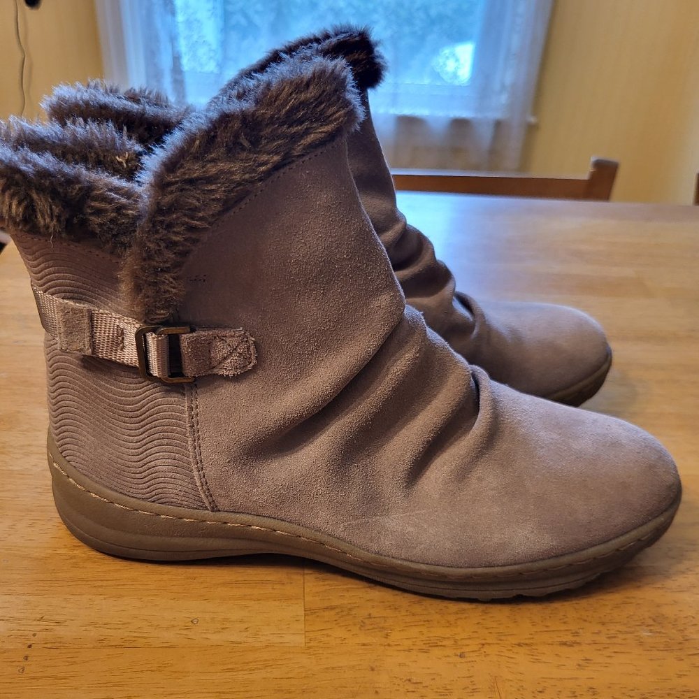 BareTraps Women's Avita Ankle-High Mushroom Beige Suede Boot ~ Size 9.5